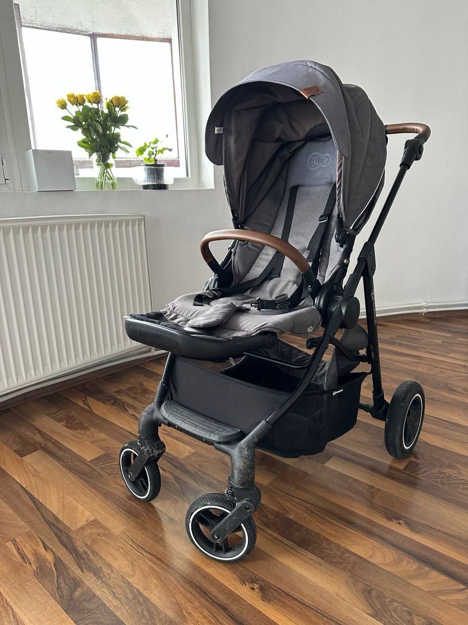 Продаю Коляску прогулочную Kinderkraft ALL ROAD Серая
Коляска прогулоч
