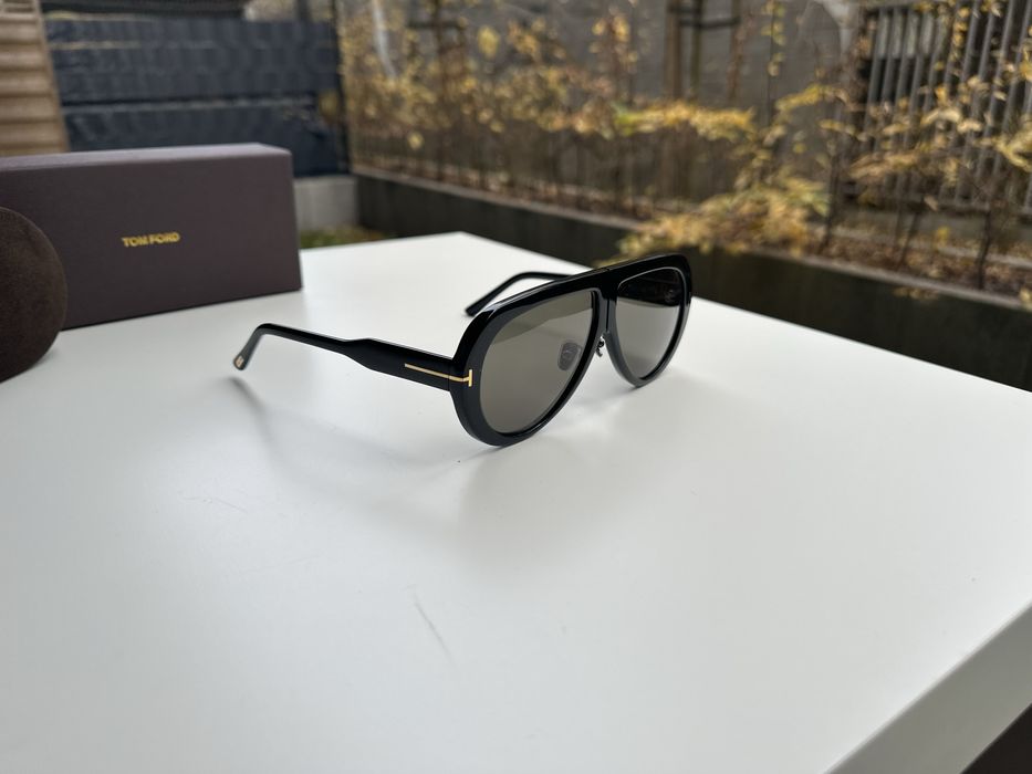 Okualry przeciwsloneczne Tom Ford Troy