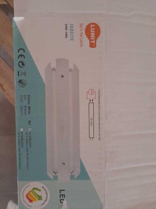 3 lâmpadas LED teto