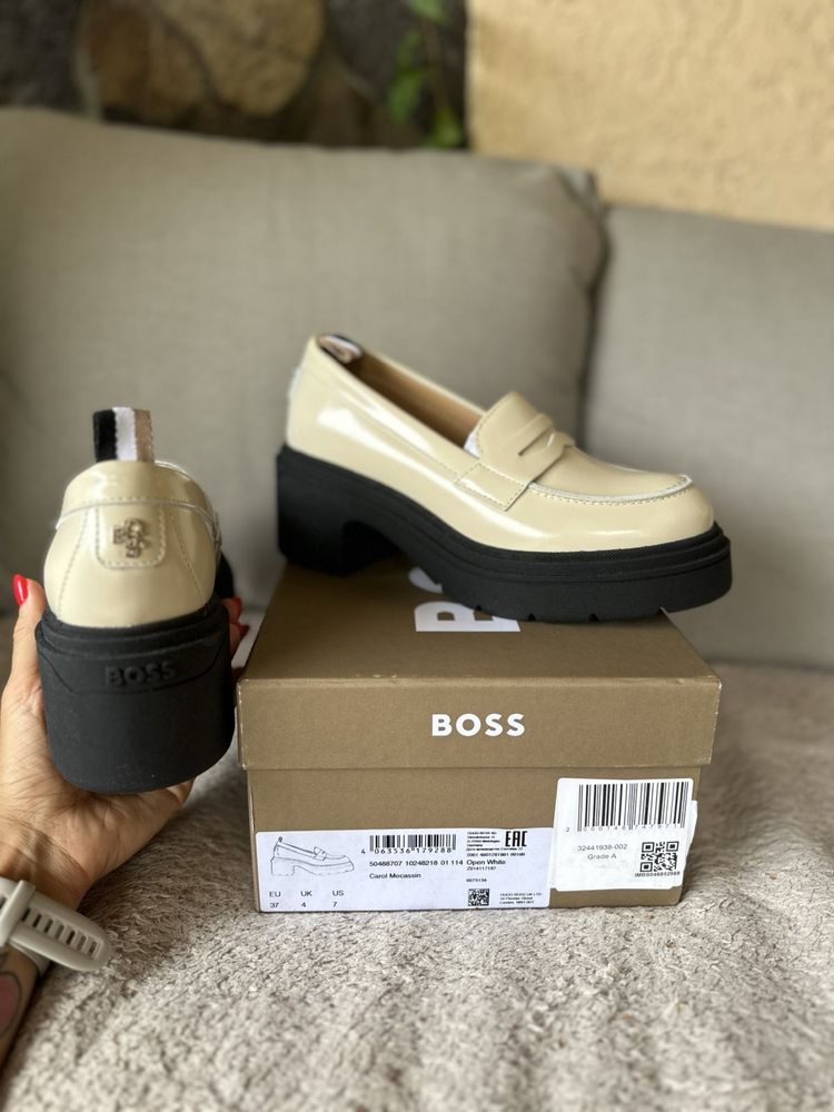 Hugo boss взуття