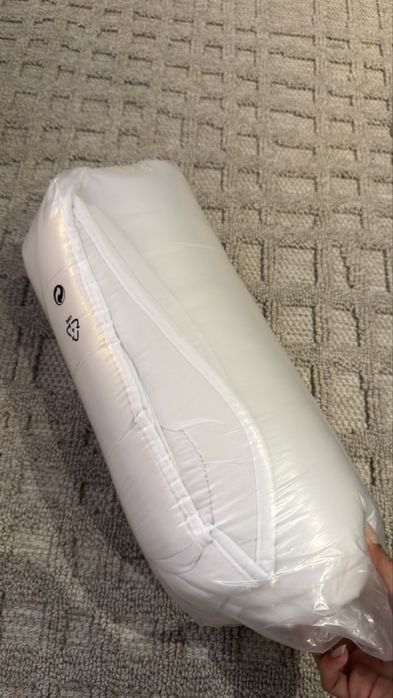 Conjunto: Edredão 135x200 + 2 Enchimentos de Almofada + 2 Almofadas