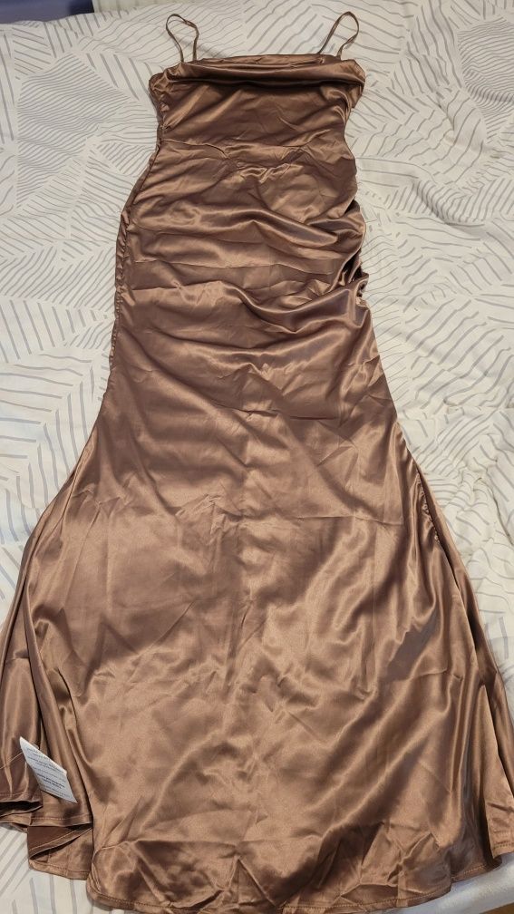 Sylwestrowa złota sukienka maxi S 36