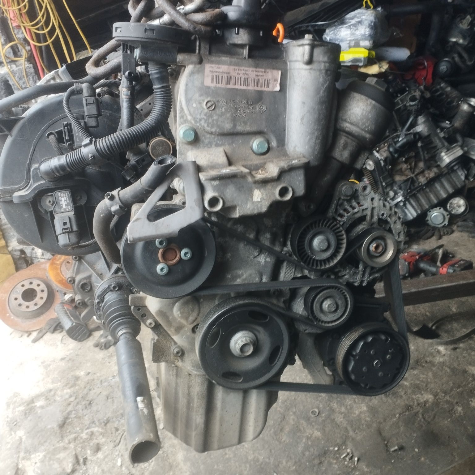 Volkswagen Golf V 1.6 fsi kompletny silnik BLF 16bar gwarancja