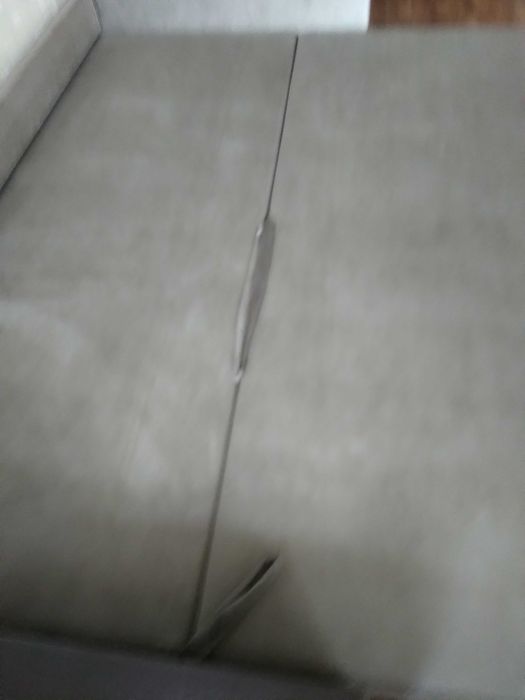 ПРодам новый диван,раскладной,оббивка серый вилюр.