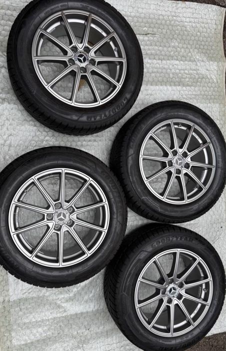 Комплект р 18 5 112 шини зима 235/60 і 255/55