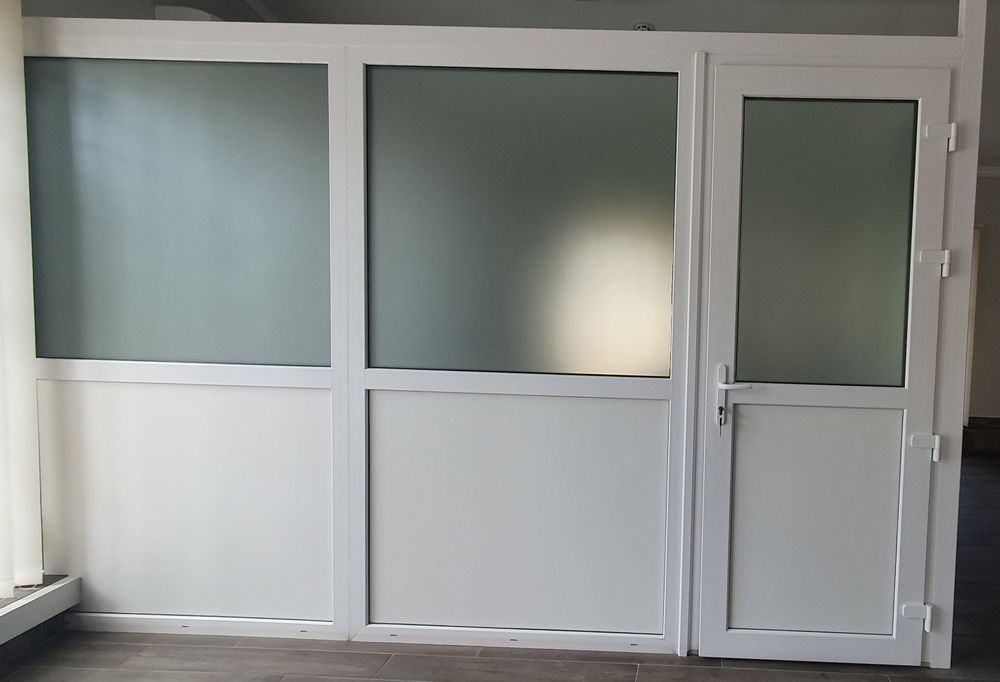 Металлопластиковая перегородка