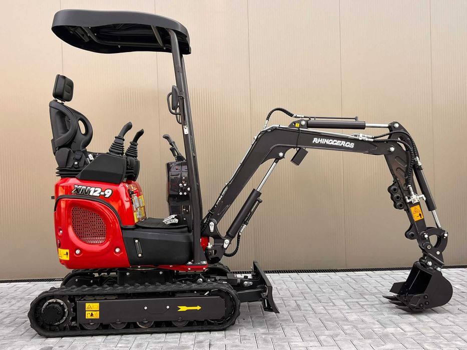 MINI GIRATORIA XN12.9 RHINOCEROS 1200KG Motor Kubota