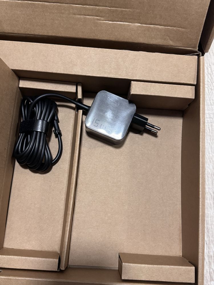 Laptop Asus Chromebook plus CX3402CB