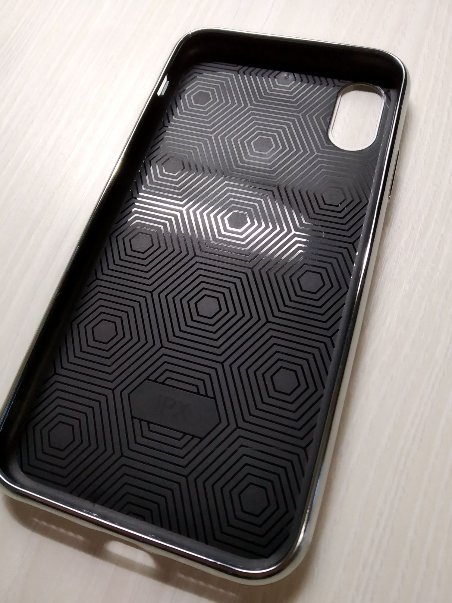 Бампер iPhone X / Xs