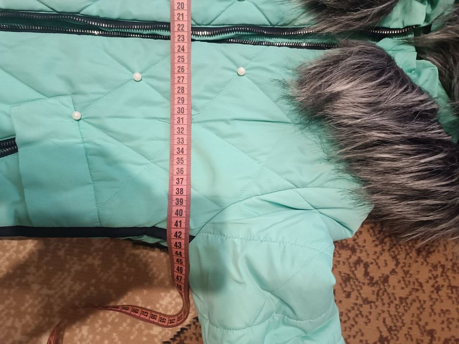 Зимова куртка для дівчинки