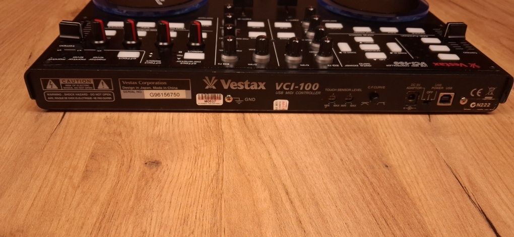 Kontroler midi dj Vestax VCI 100 Black edition
