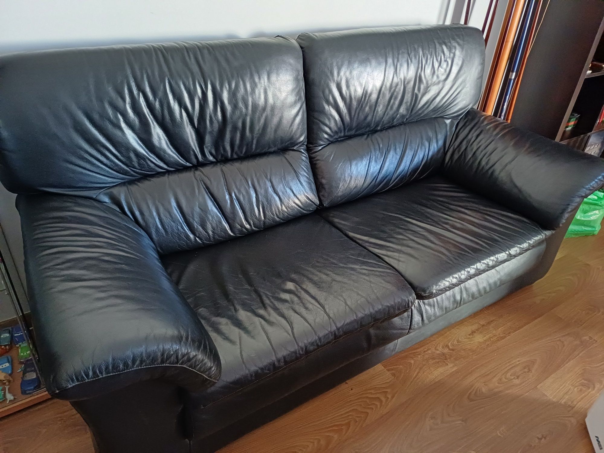 Conjunto de 2 Sofás em pele genuína