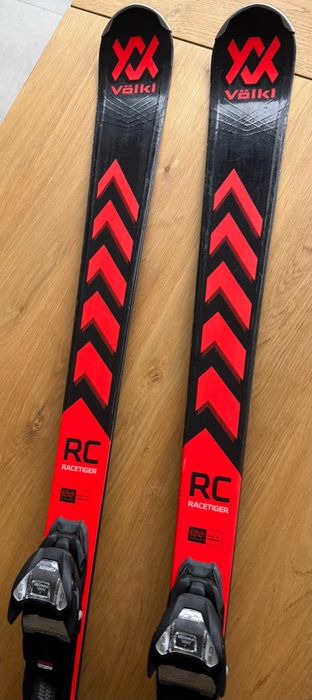 Narty VOLKL Racetiger RC 179 cm 2024