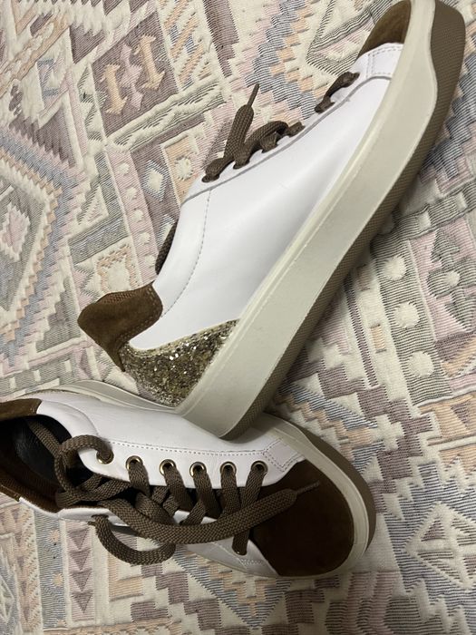 Кросівки б/у пару раз одіті