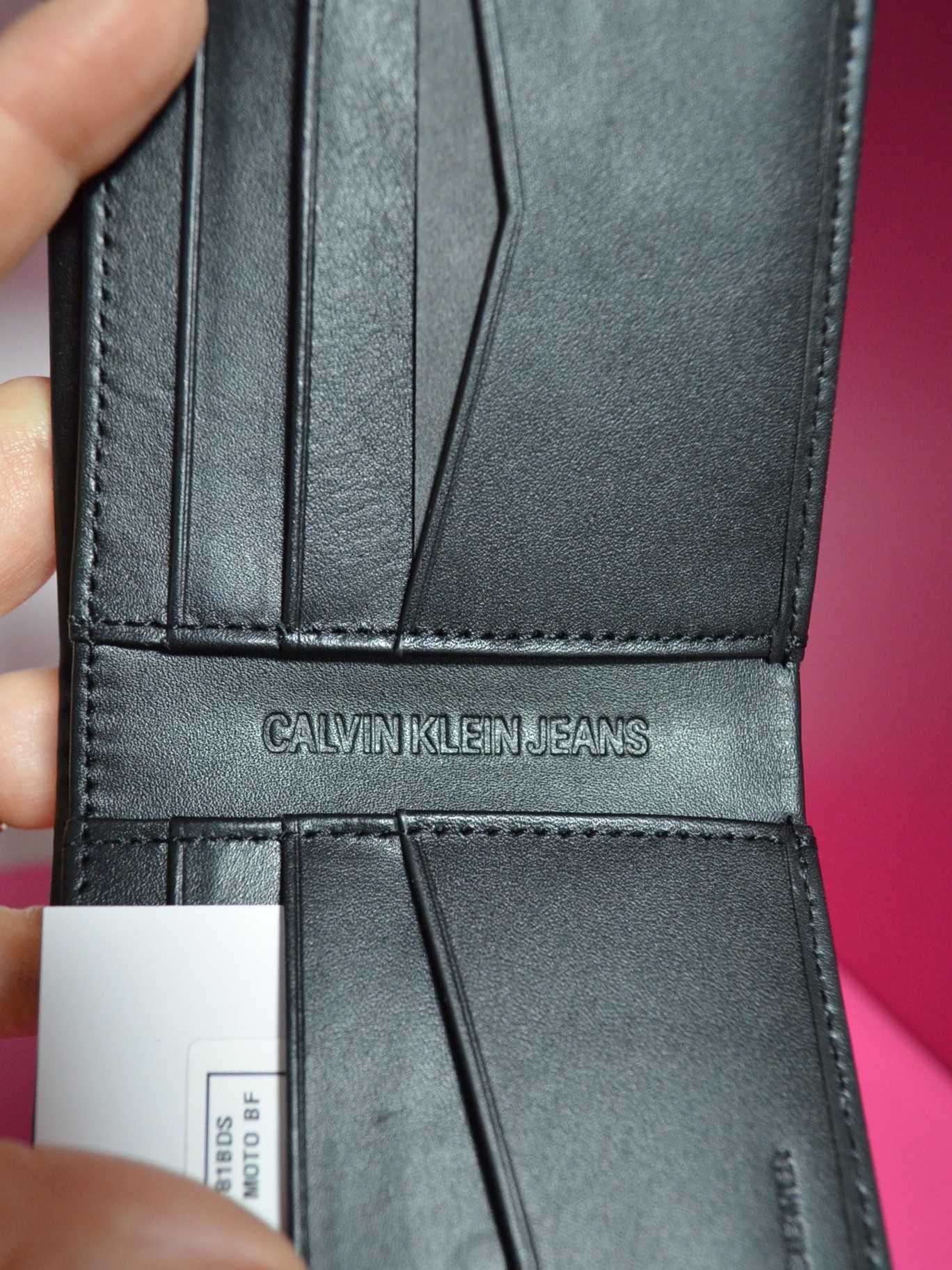 Czarny portfel męski Calvin Klein skóra mały
