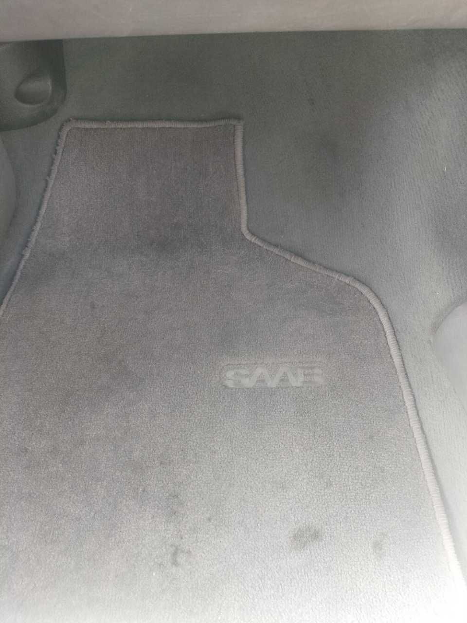 SAAB 93 em óptimo estado