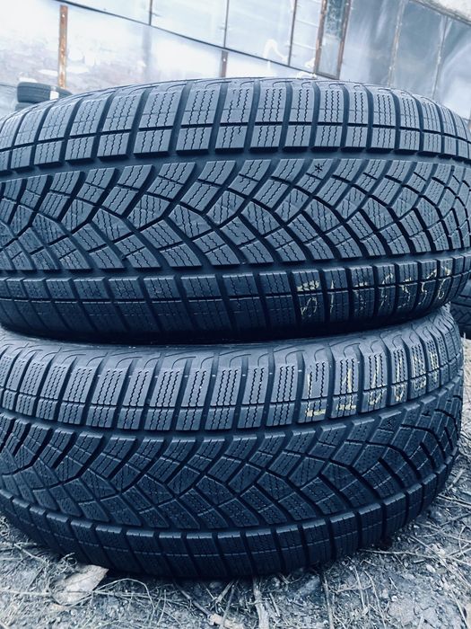 255 55 19 Goodyear Perfomance + 85%