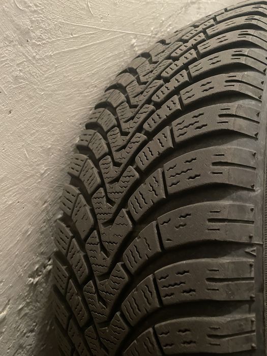 Sprzedam opony zimowe Falken z czujnikami na fegach– bardzo dobry stan