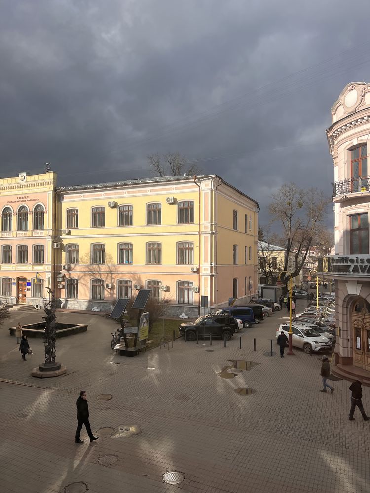 Оренда. Стометрівка. Центр міста