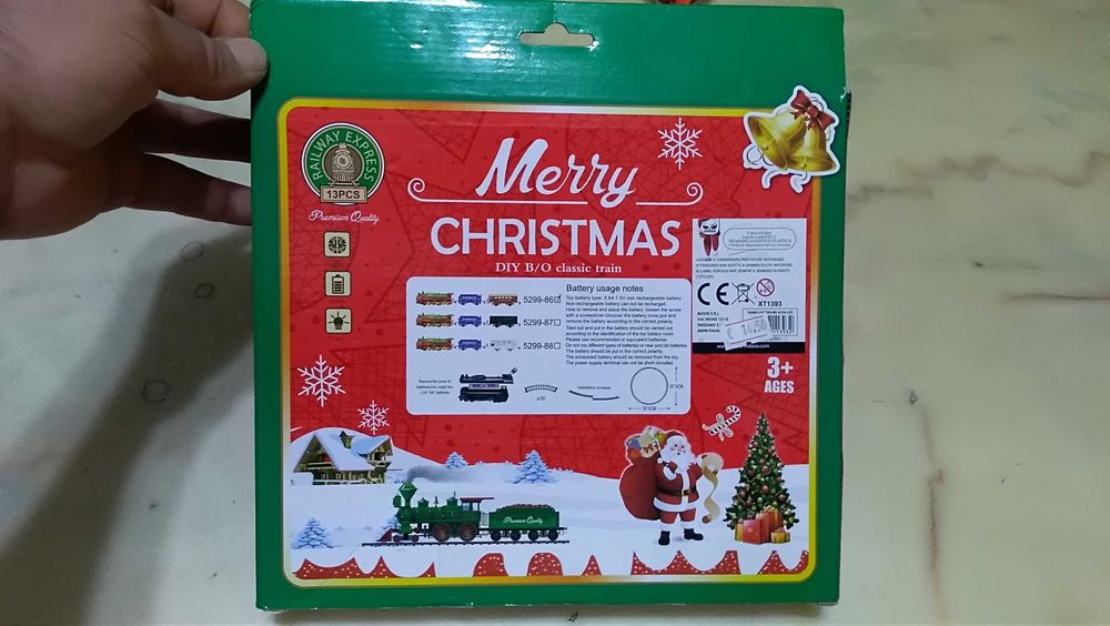 поезд под ёлочку на новый год Merry Christmas. classic train