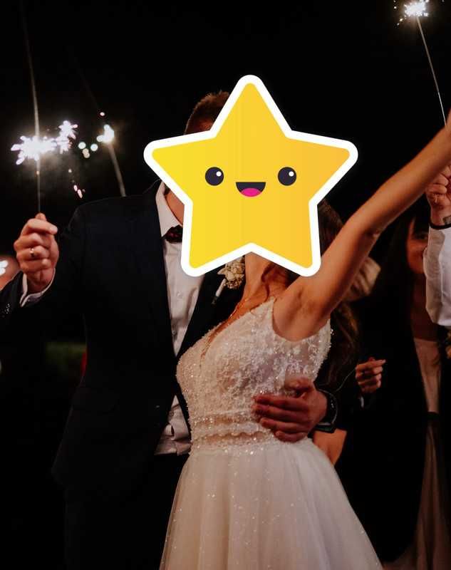 Suknia ślubna błyszcząca glamour.