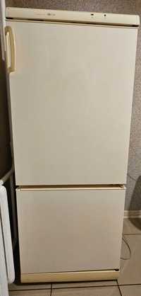 Двокамерний Холодильник SNAIGE (Снайге) 145 см. Хороший робочий стан.
