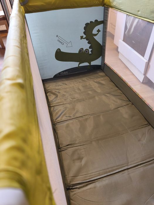 Łóżeczko turystyczne