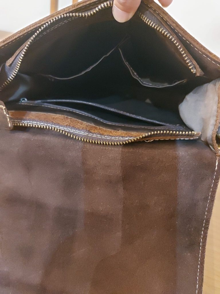 Bolsa de homem em pele