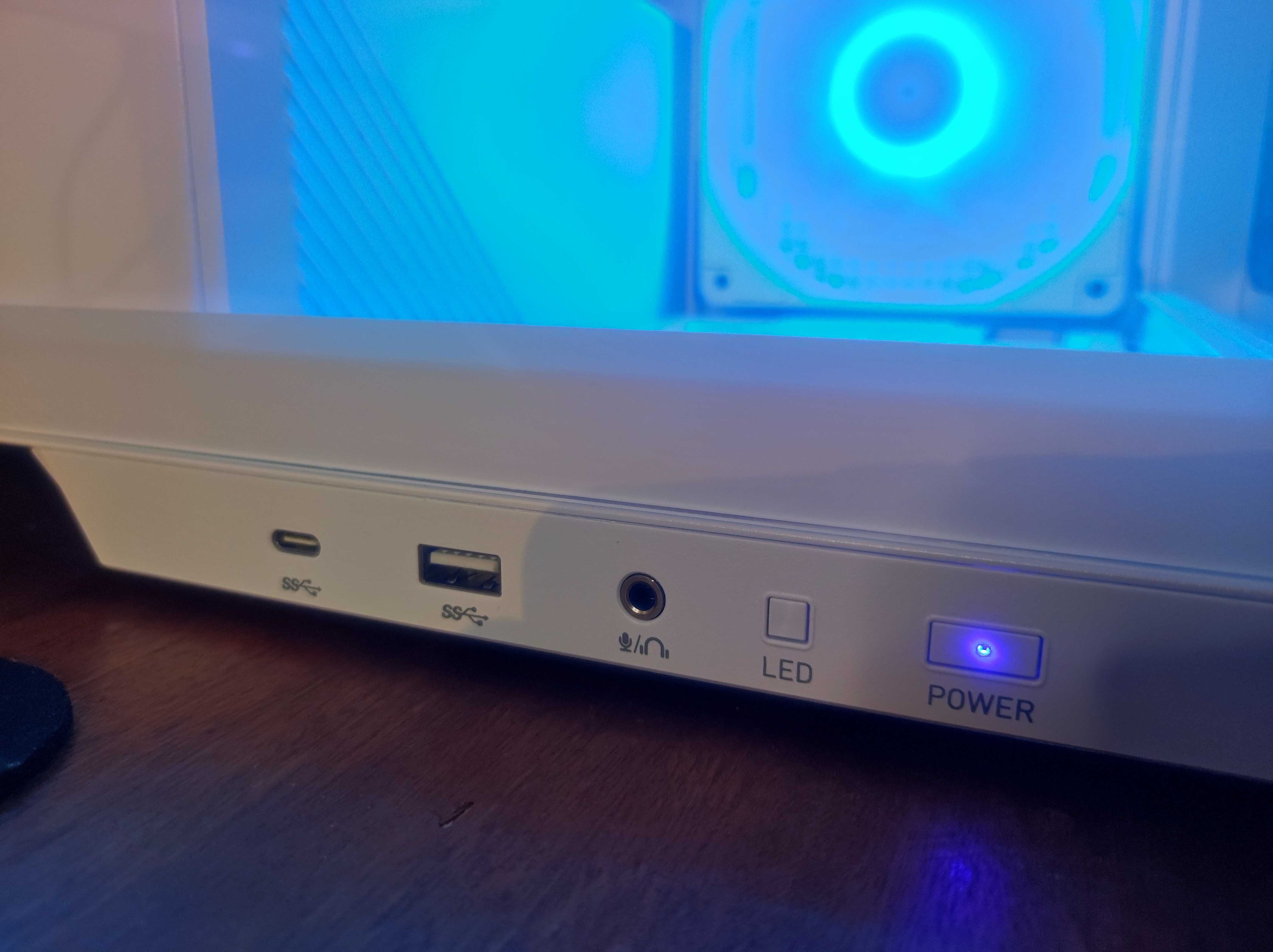 PC Gaming Ryzen 5600 4.4GHz / RTX 4060 / 32GB 3200 / RGB / 1TB NVMe