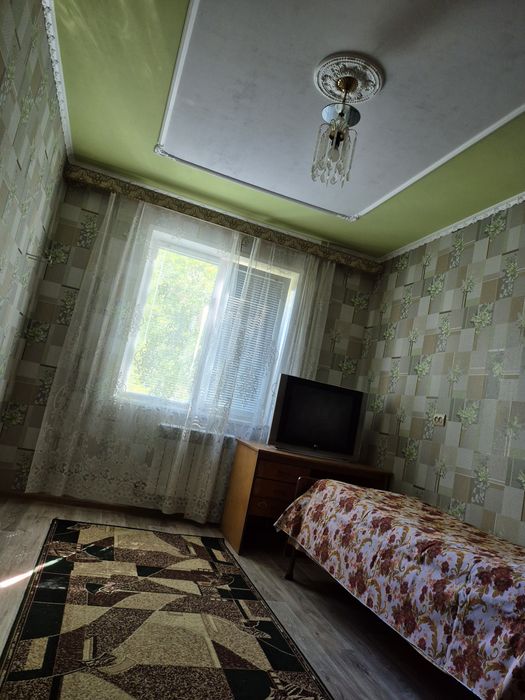 Продаж 2-к квартири 2поверх СКД ЄВІДНОВЛЕННЯ