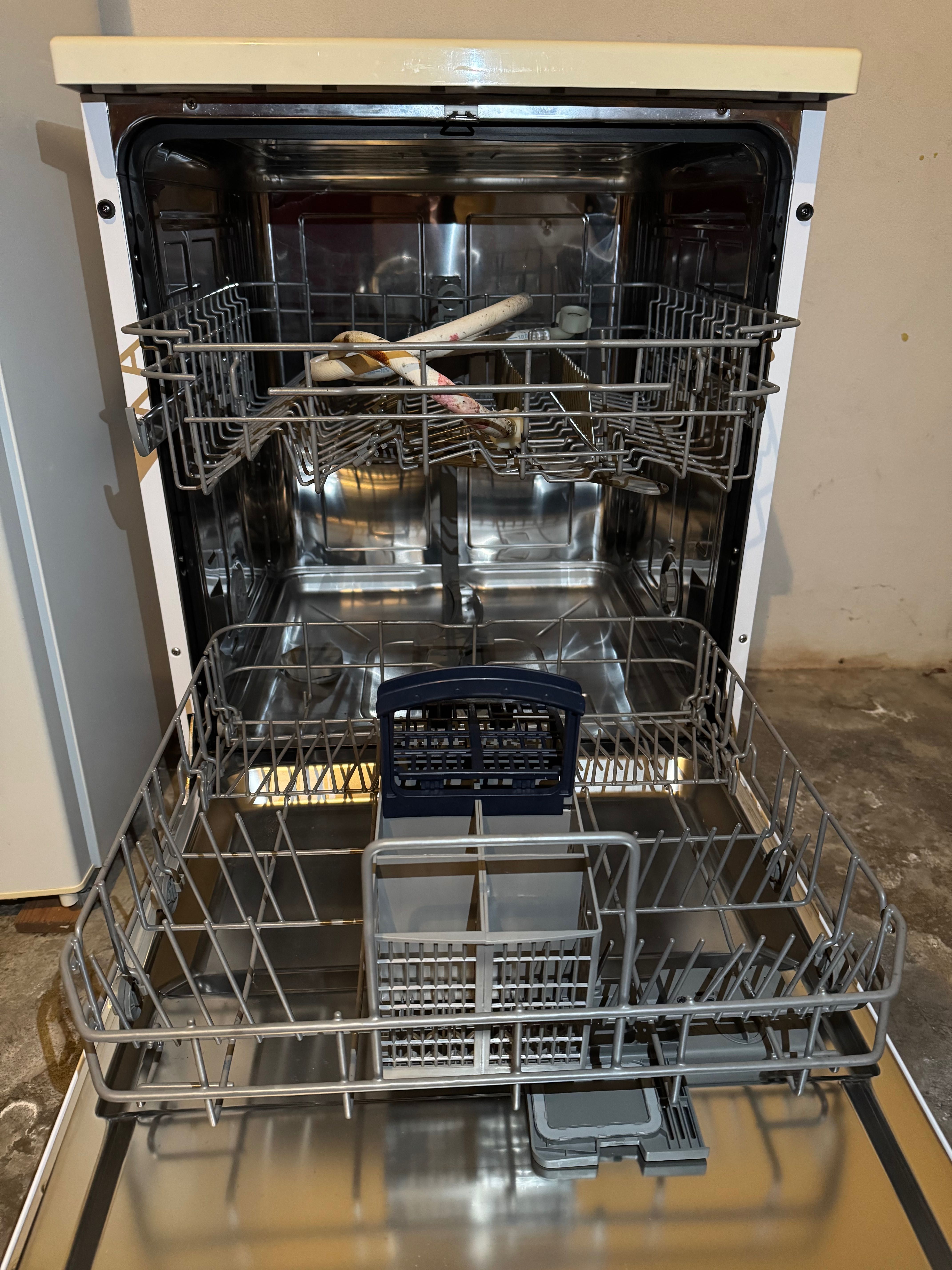 Máquina de Lavar Loiça Kunft KDW4752N WH