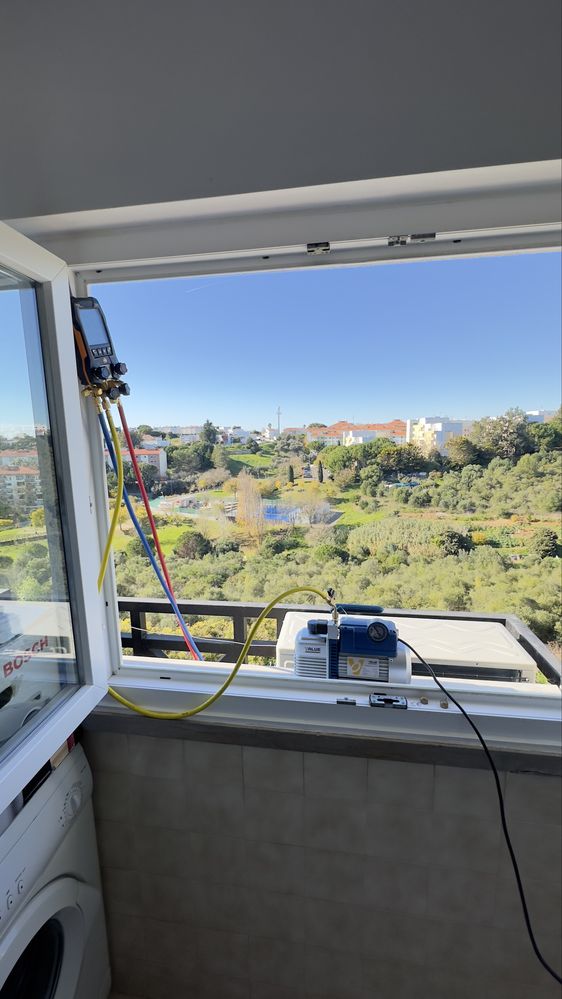 TECNICO DE AR CONDICIONADO, INSTALACAO, CARGA DE GAS