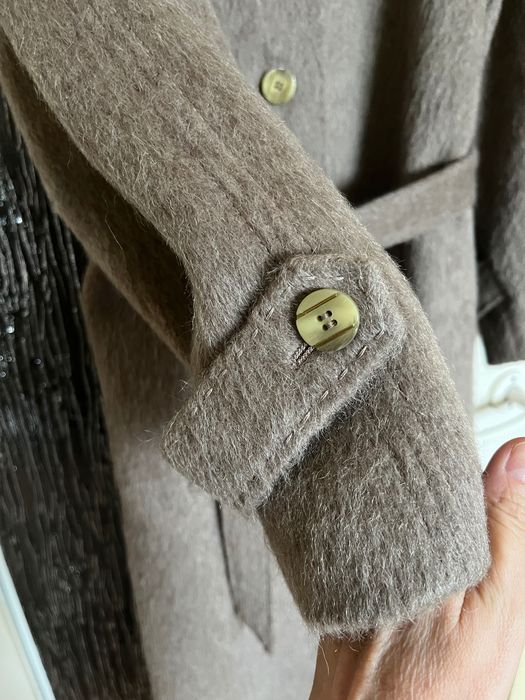 Przepiękny płaszcz  z wełny lamy, z paskiem r.38. vintage