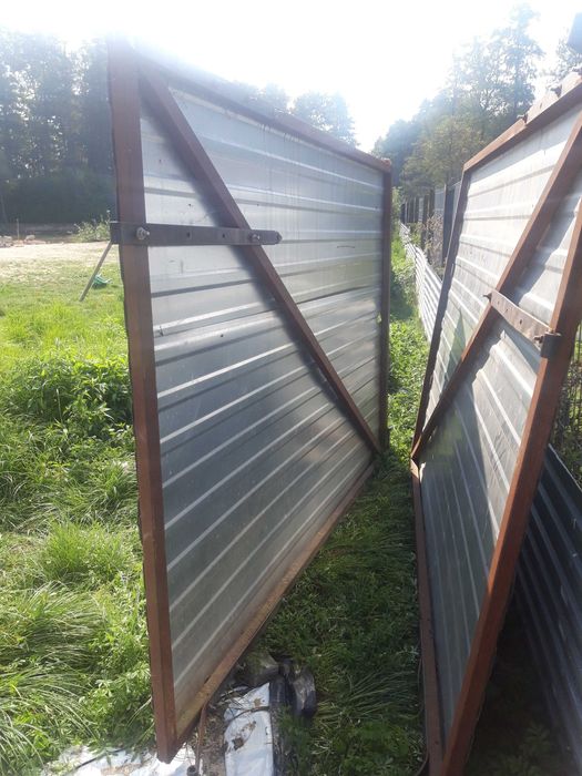 brama  2 skrzydłowa  2 x 2.70m x1.95 solidna konstrukcja