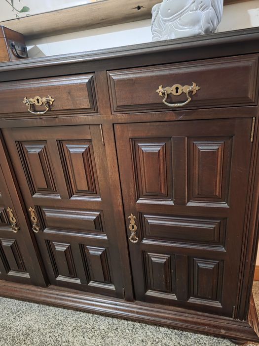 Sapareira/ aparador antigo