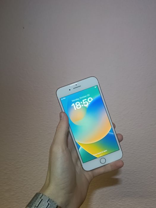 iPhone 8 plus 256gb rsim