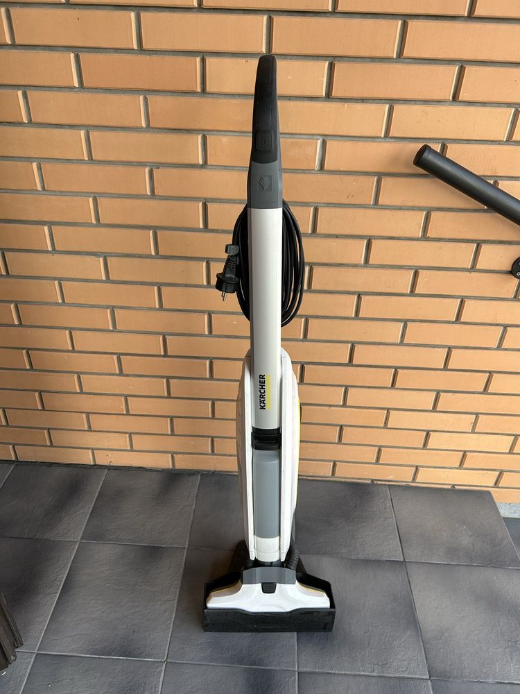 Миючий пилосос Karcher FC5