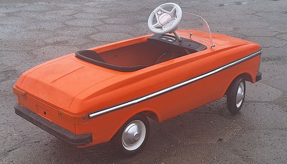 Azak AZLK MOSKWICZ na pedaly