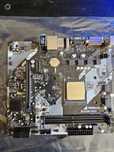 Płyta główna ASRock B 450 M-HDV z procesorem RYZEN 3 i chłodzeniem