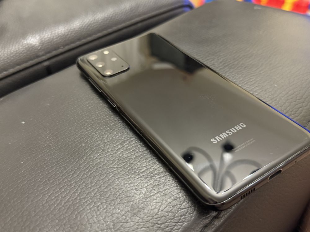 Ssmsung s20 + plus