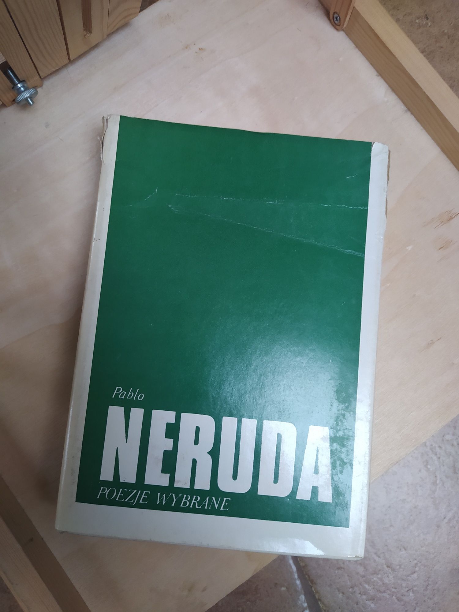 Poezje wybrane. Pablo Neruda (ślady używania)