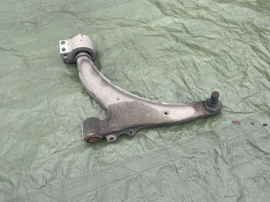 Wahacz Sworzeń Lewy Przód Opel Insignia A 2.8t Eu