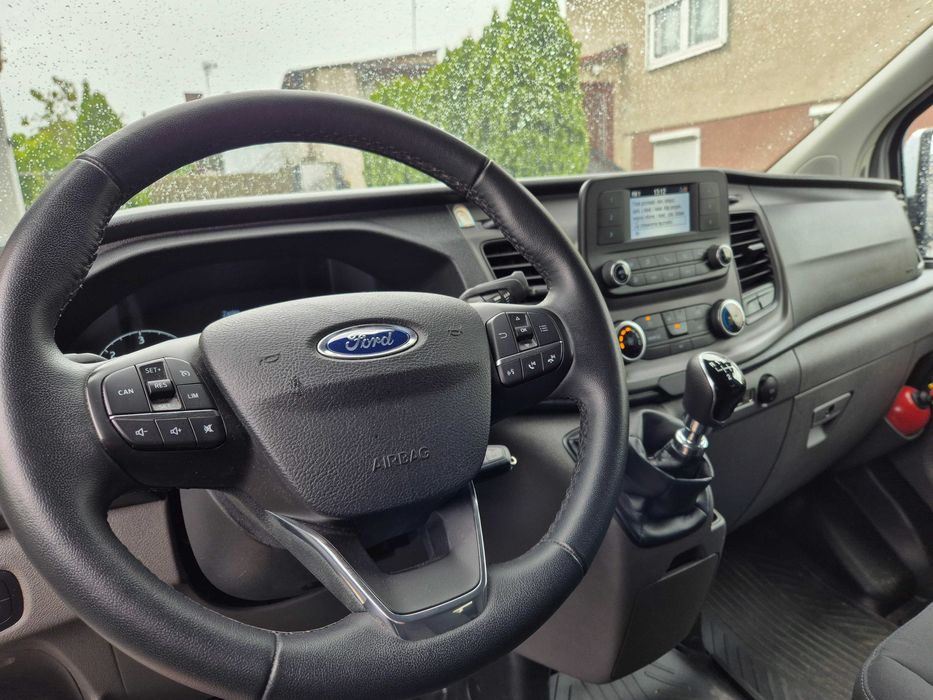 Ford Transit Custom 9 osobowy long długi, jak nowy, Salon Polska