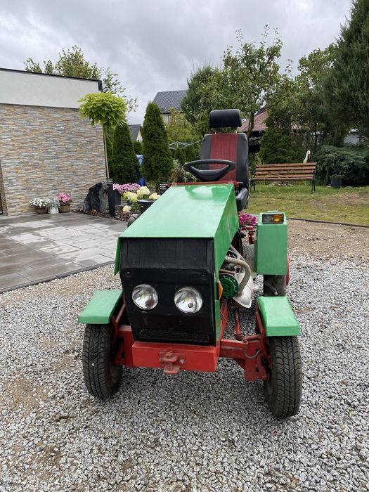 Sam traktor na bazie dzik