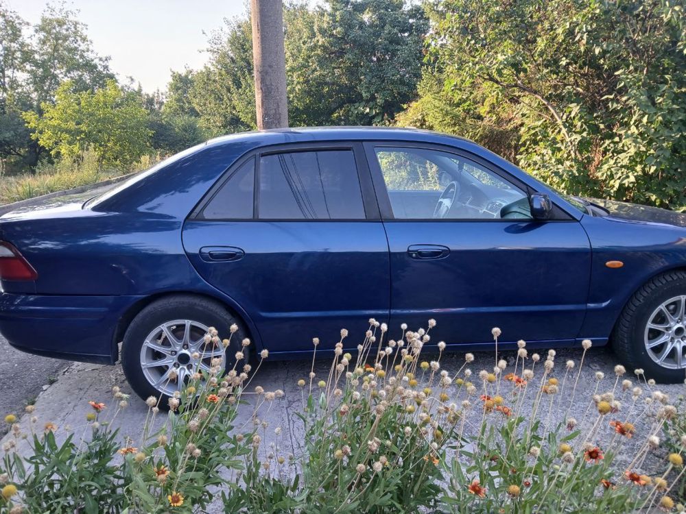 Mazda 626 1.8 бенз