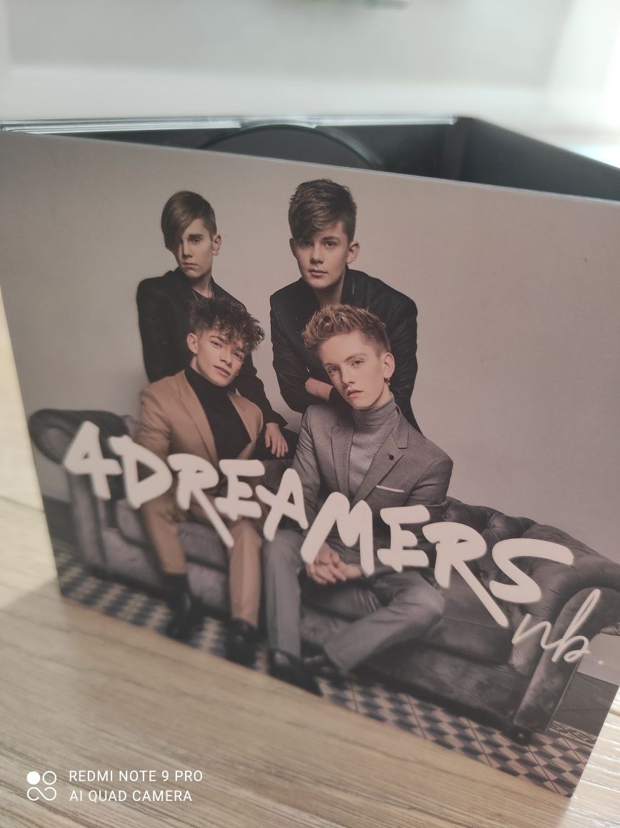 4dreamers nb. płyta cd / święta
Płyta CD. oryginalne opakowani