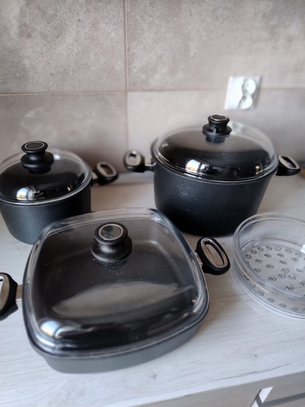 Komplet garnków żeliwne pyrex made germany handguss gotowanie na parze