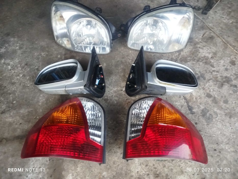 Фари Hyundai Santafe 2003рік