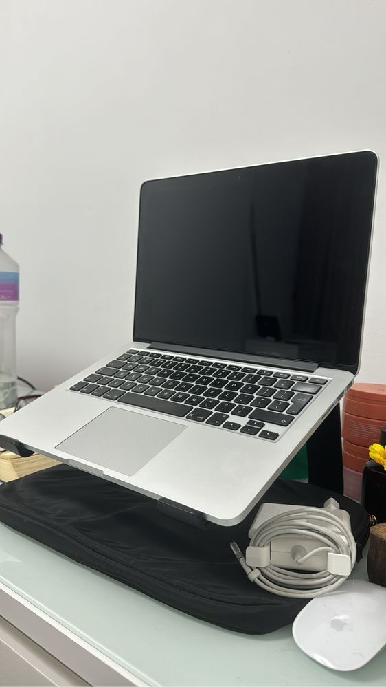 Mac Book Pro (Retina, 13-inch, Mid 2014)