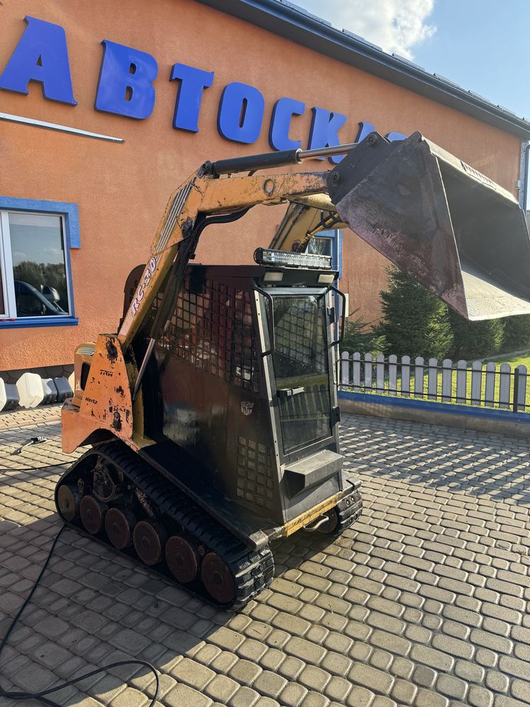 Продам гусеничний бубкат